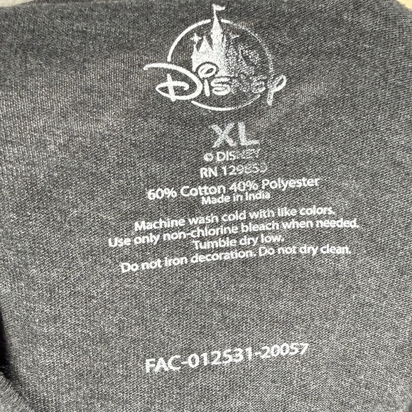 Disney Shirt Women XL Canada Mickey Epcot World Showcase Hockey Lace Up Neck L/S - Picture 7 of 9